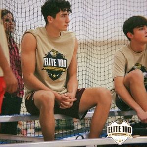 Meet your Posher, Johnnie